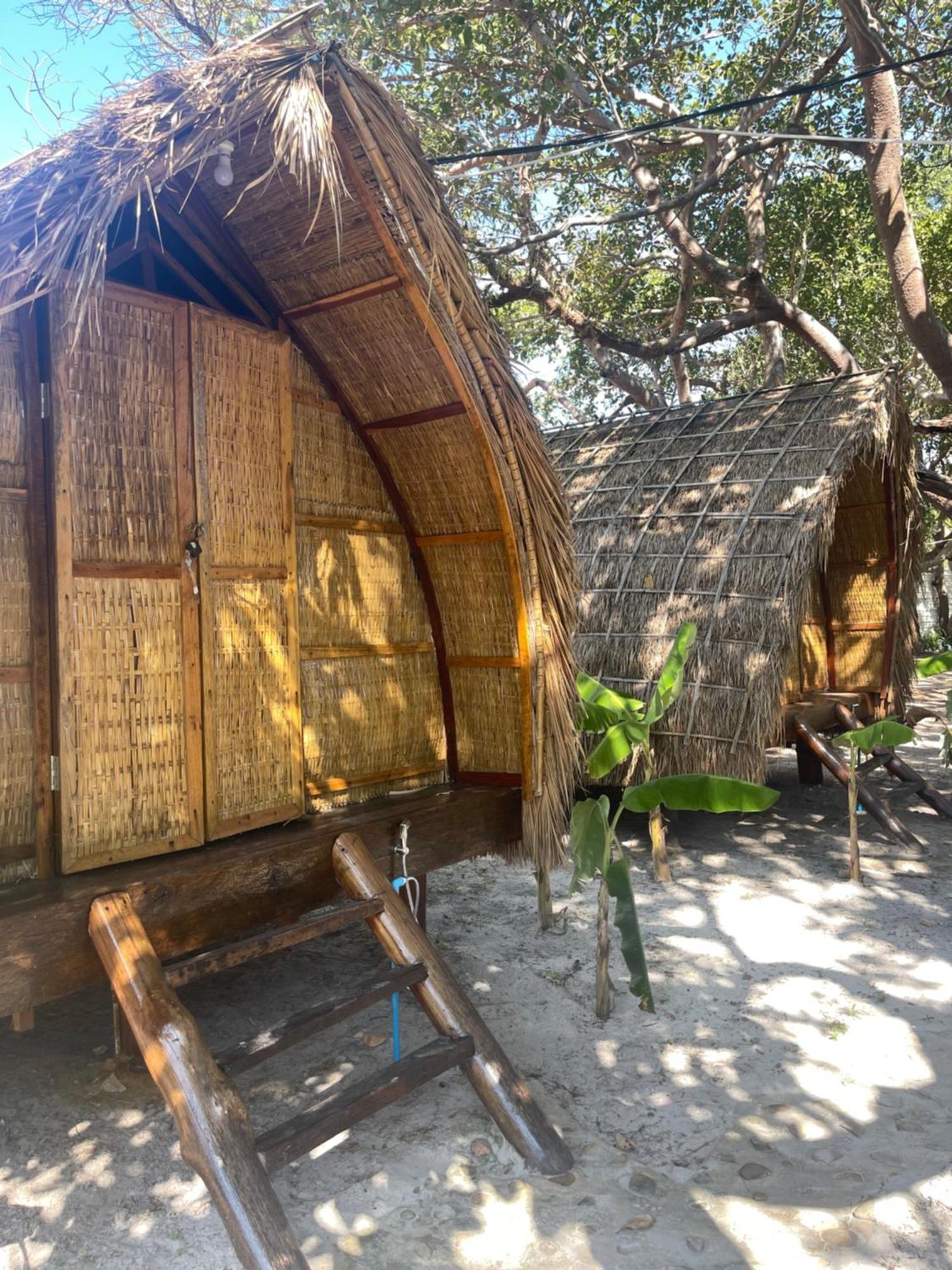 Rafikis Retreat Hostel Derm Tkov Village Exterior photo